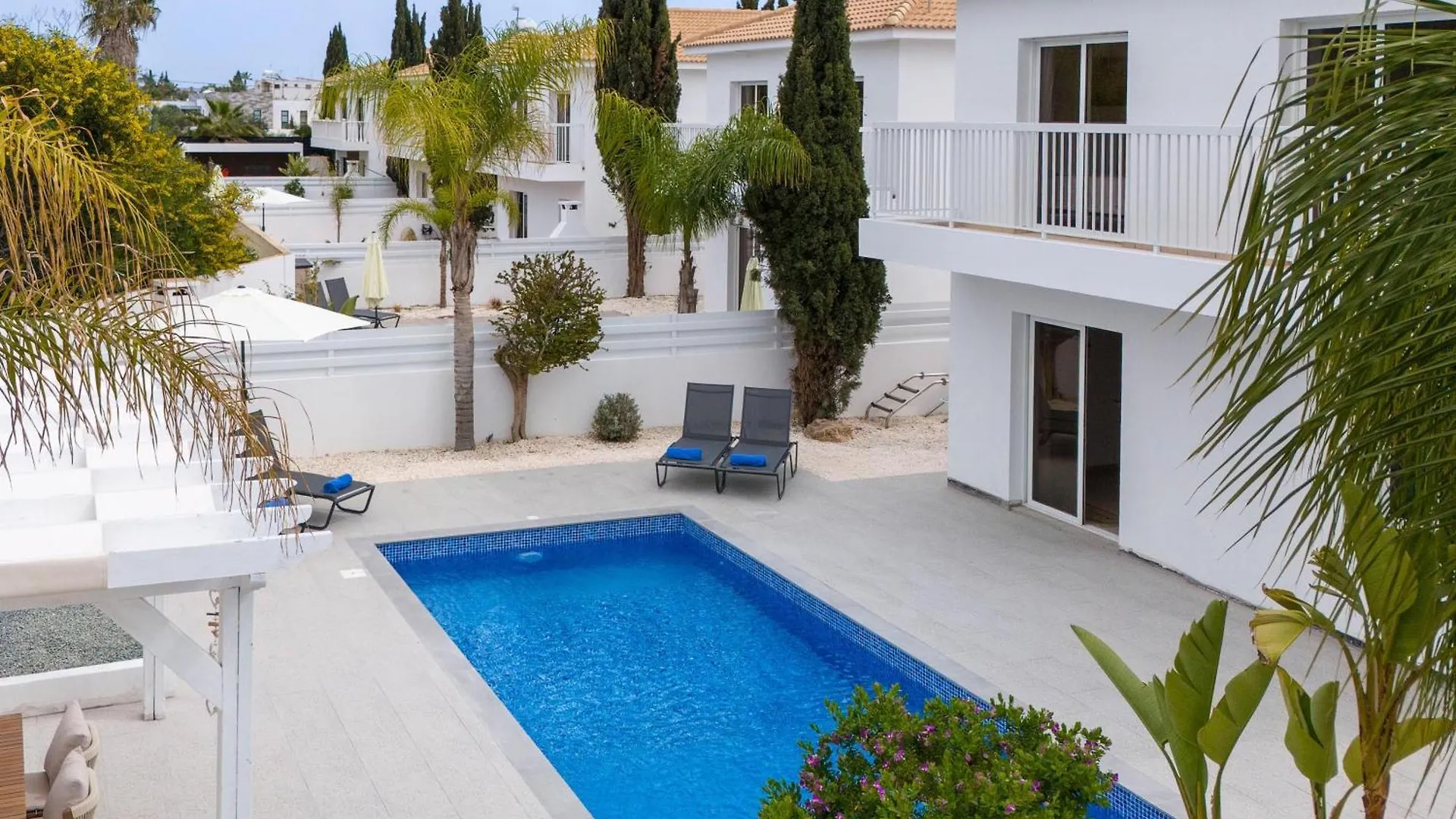 Luxvillasrentals Ayia Napa