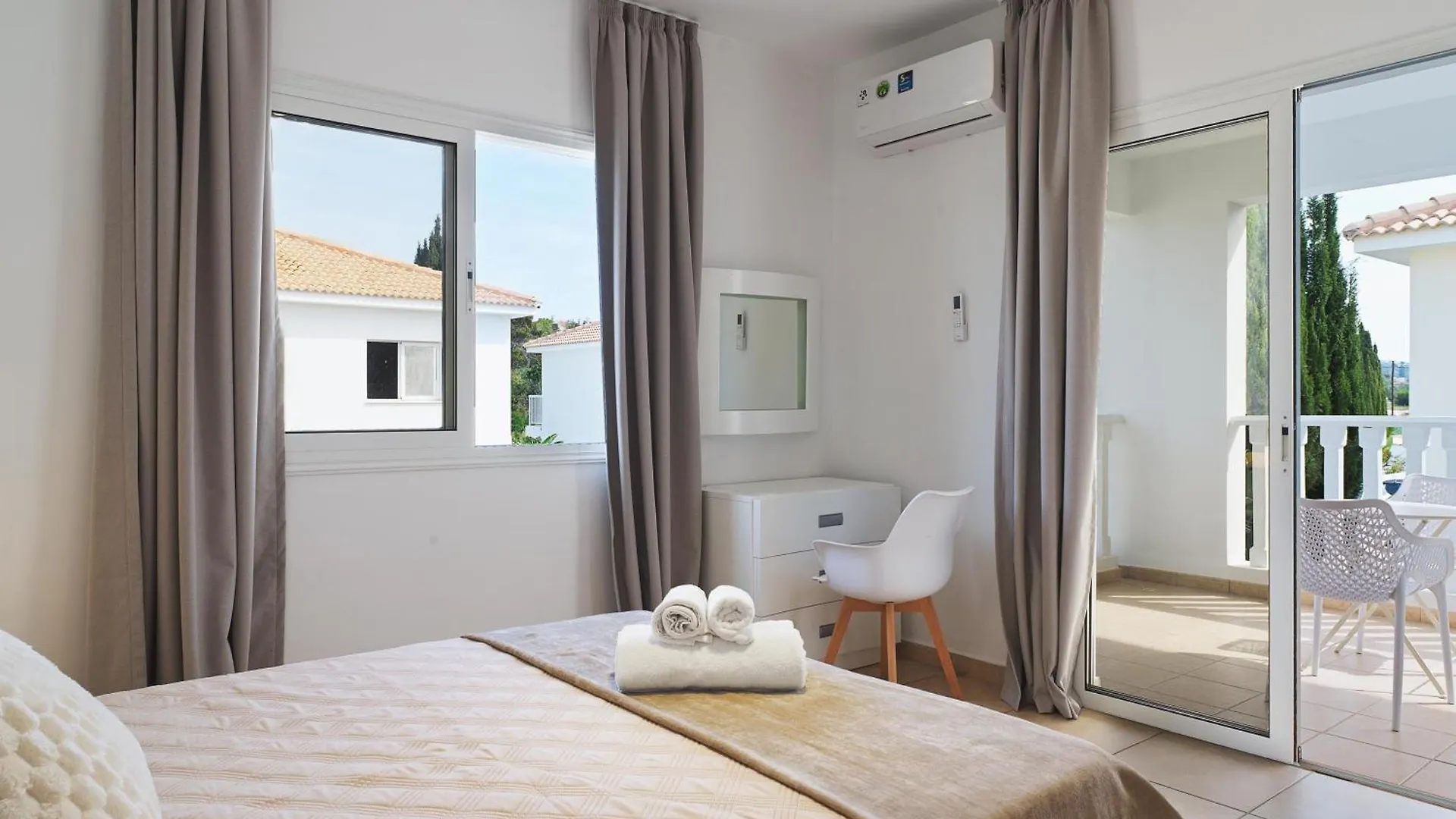 Luxvillasrentals Ayia Napa 0*,  Cipro