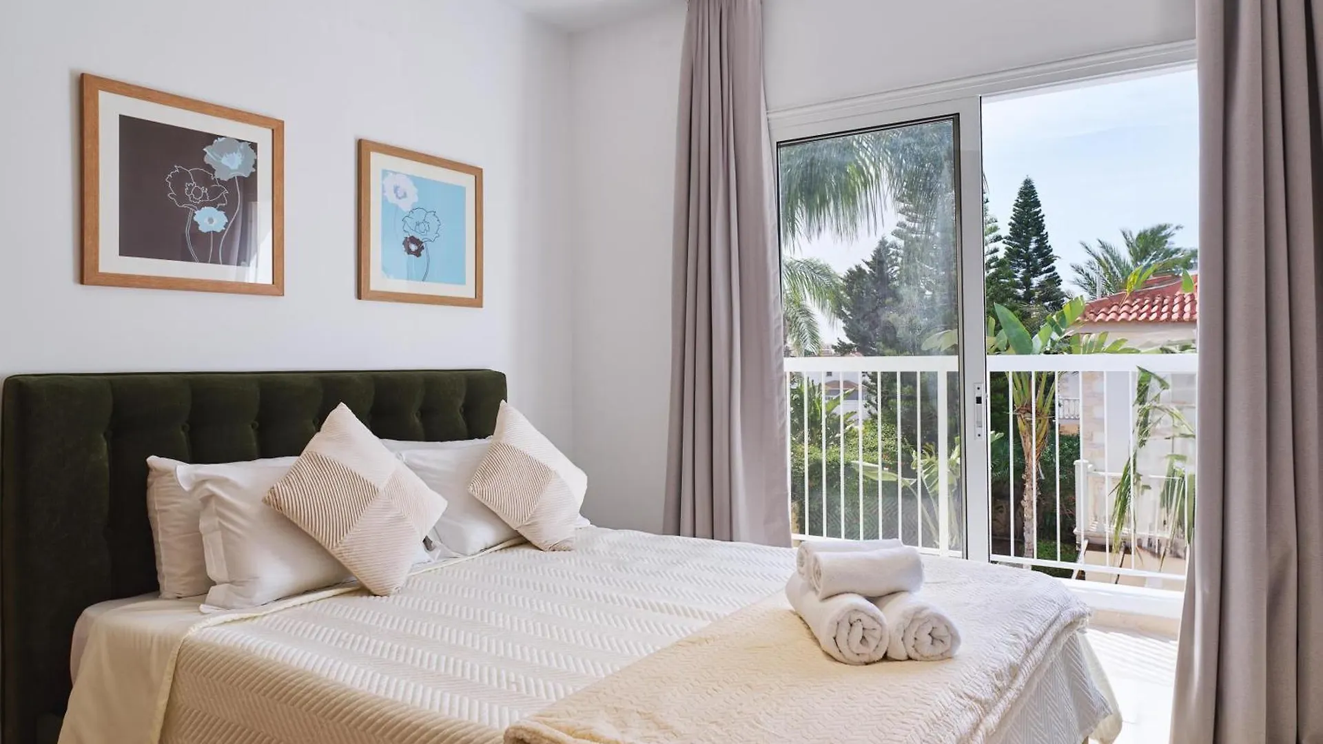 Luxvillasrentals Ayia Napa 0*,  Cipro