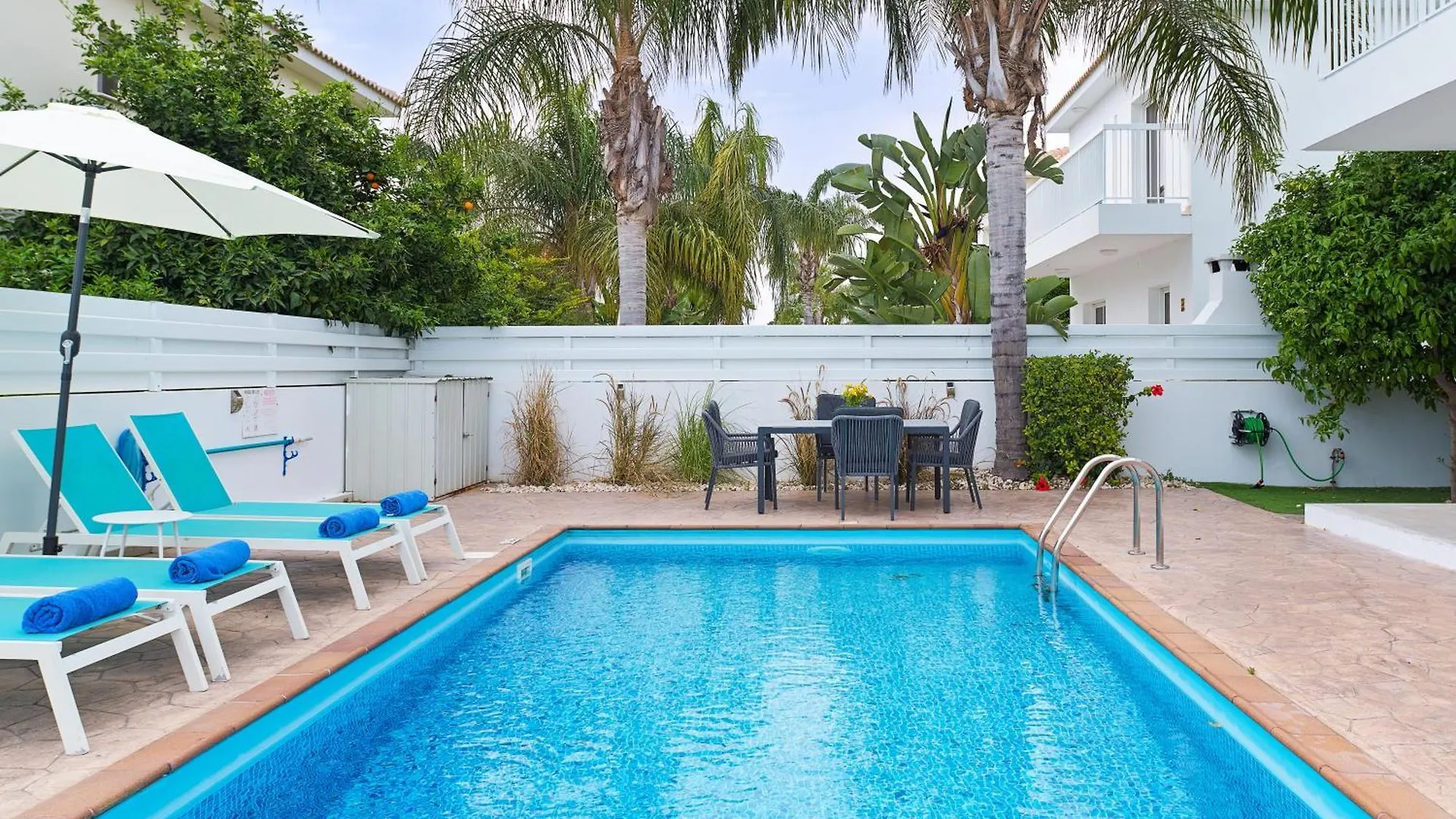 Villa Luxvillasrentals Ayia Napa
