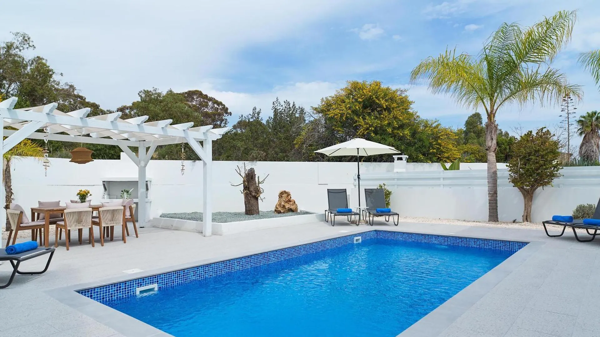 Luxvillasrentals Ayia Napa Villa